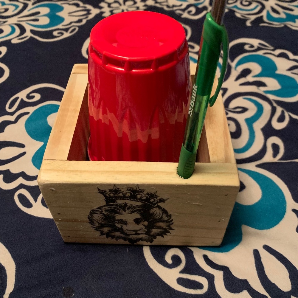 Solo Red cup Holder